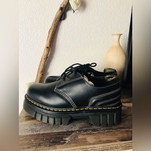 Dr. Martens Audrick 3I QLTD Shoe